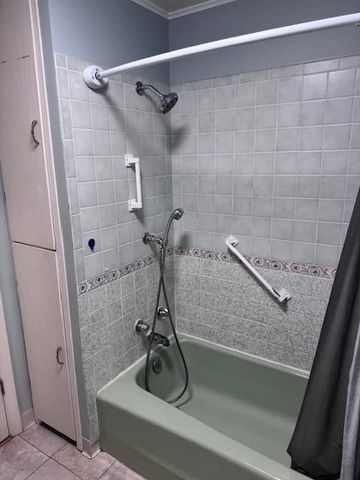 315 E Slosson Avenue, Reed City, MI 49677