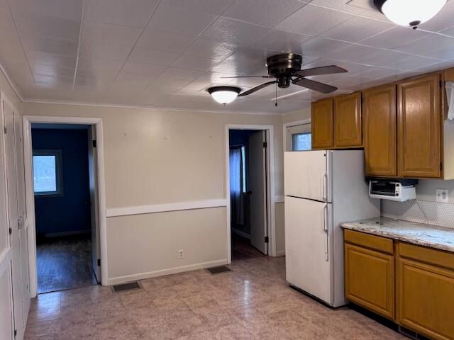 315 E Slosson Avenue, Reed City, MI 49677