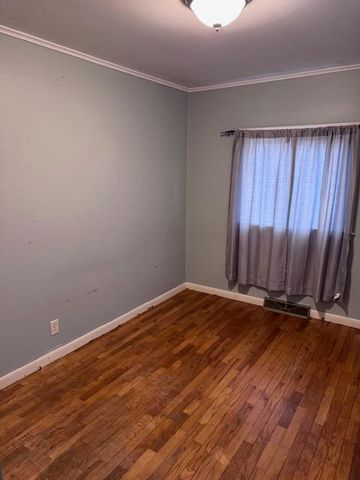 315 E Slosson Avenue, Reed City, MI 49677