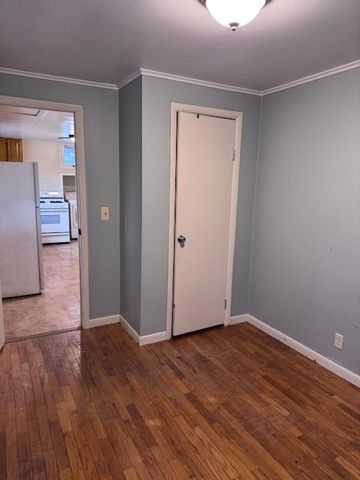 315 E Slosson Avenue, Reed City, MI 49677