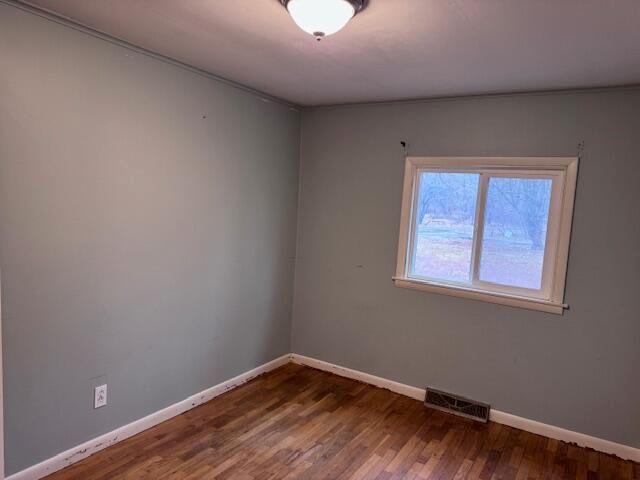 315 E Slosson Avenue, Reed City, MI 49677