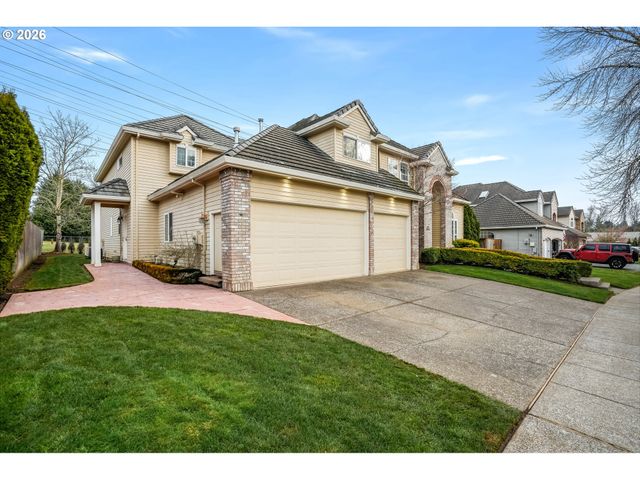 312 Nw Pacific Grove Dr, Beaverton, OR 97006