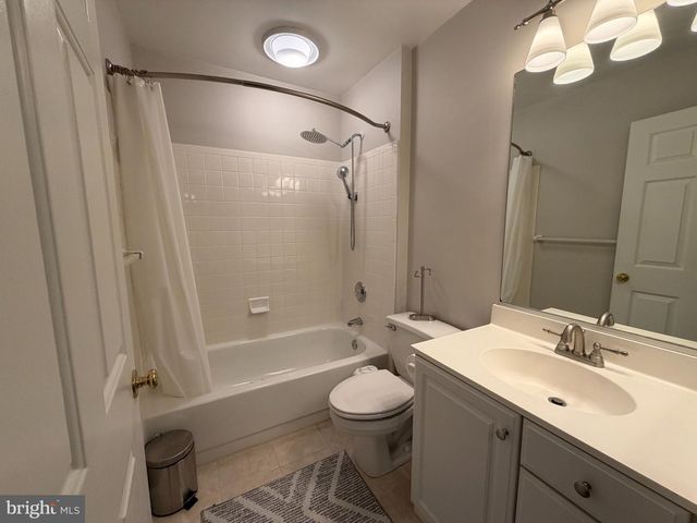 20965 PROMONTORY SQ, Sterling, VA 20165
