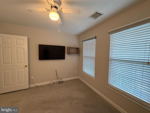 20965 PROMONTORY SQ, Sterling, VA 20165