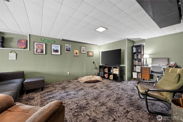 9219 26th Avenue SW, Seattle, WA 98106