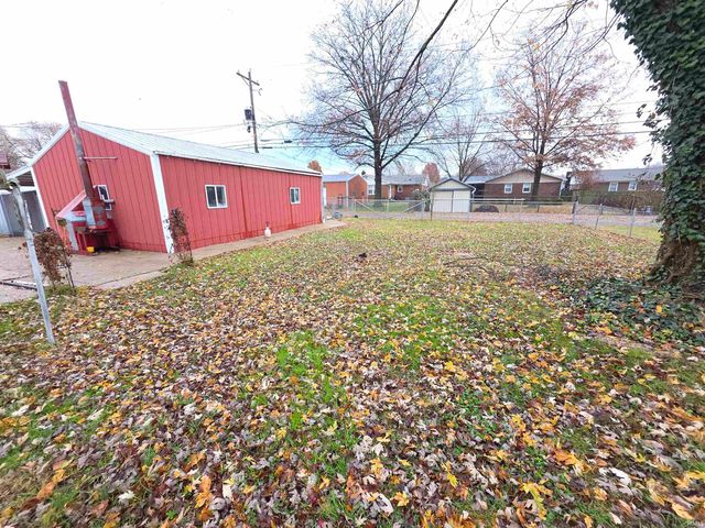 1128 19th Street, Tell City, IN 47586