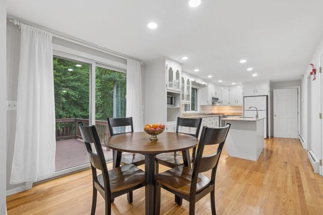 7 Providence Road, Westford, MA 01886