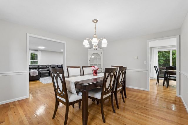 7 Providence Road, Westford, MA 01886
