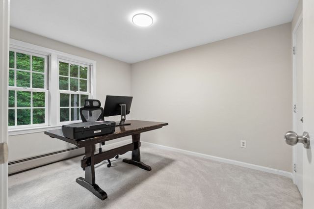 7 Providence Road, Westford, MA 01886