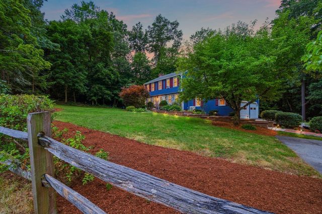 7 Providence Road, Westford, MA 01886