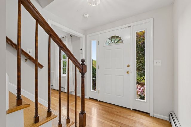 7 Providence Road, Westford, MA 01886