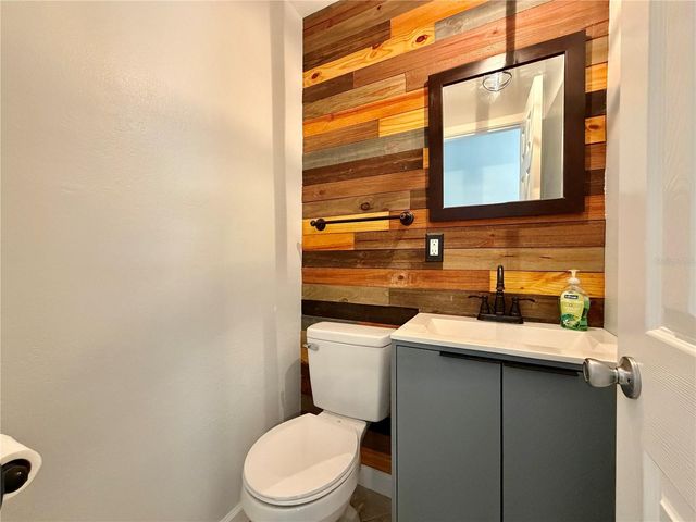 510 81ST AVENUE N, St Petersburg, FL 33702