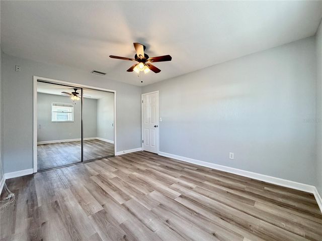 510 81ST AVENUE N, St Petersburg, FL 33702