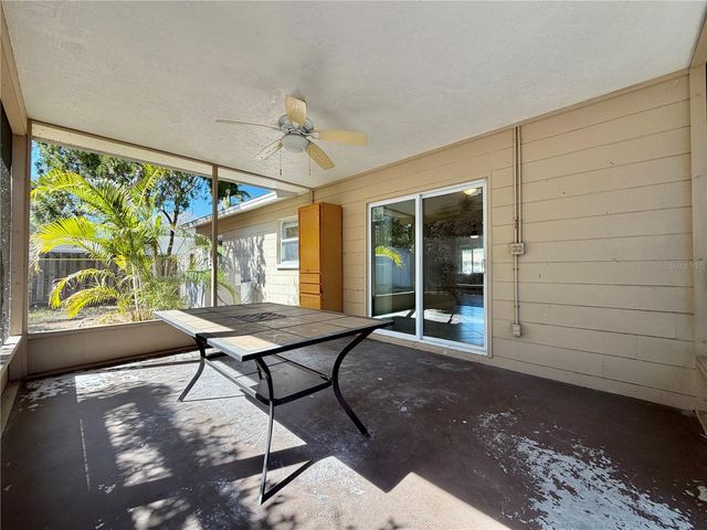 510 81ST AVENUE N, St Petersburg, FL 33702