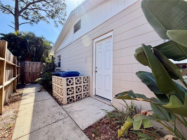 510 81ST AVENUE N, St Petersburg, FL 33702