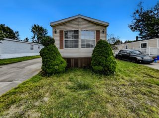 49679 Trafalgar Court, Shelby Twp, MI 48315