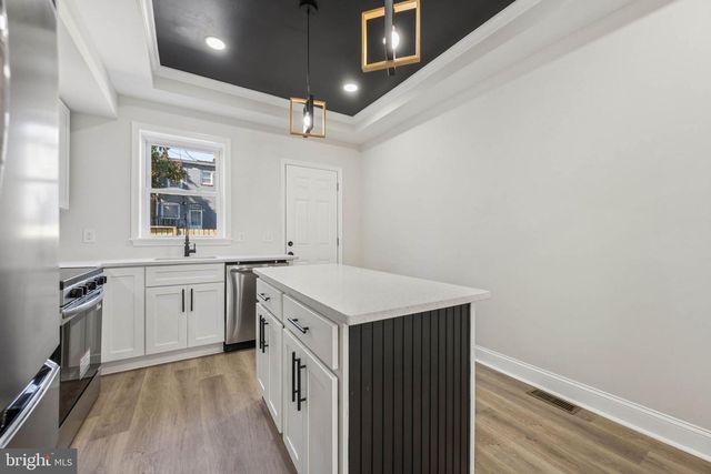 702 N LAKEWOOD AVE, Baltimore, MD 21205