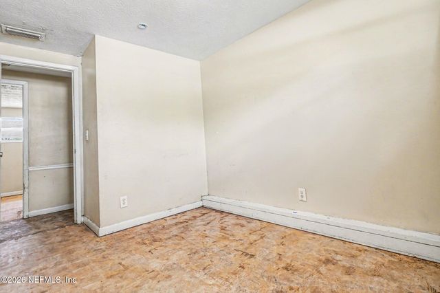 170 LESTER Drive, Orange Park, FL 32073