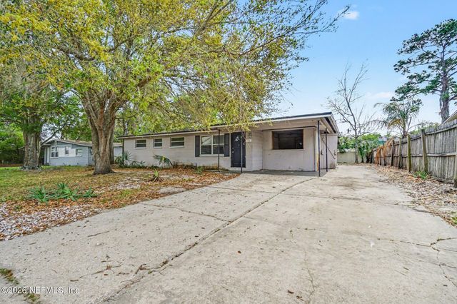 170 LESTER Drive, Orange Park, FL 32073