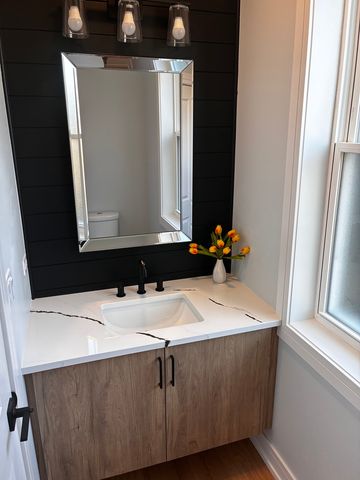 3755 N Odell Avenue N, Chicago, IL 60634