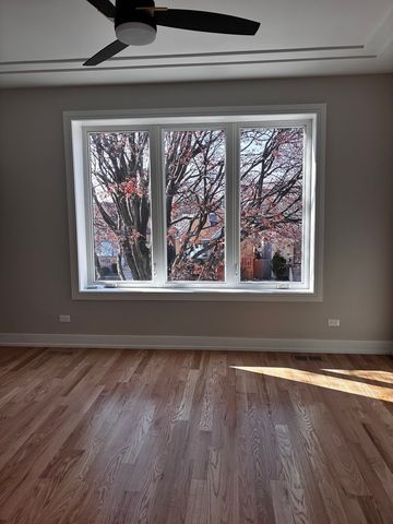 3755 N Odell Avenue N, Chicago, IL 60634