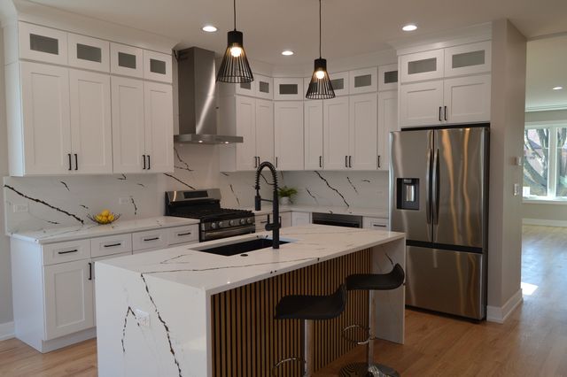 3755 N Odell Avenue N, Chicago, IL 60634