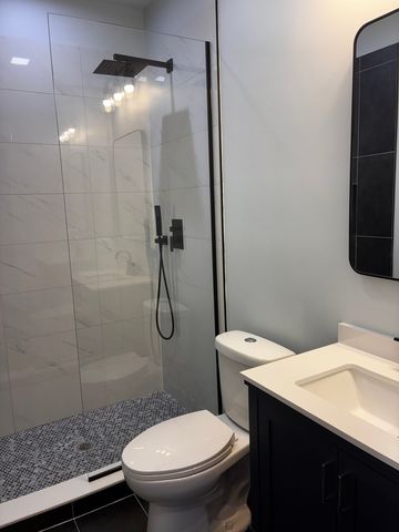 3755 N Odell Avenue N, Chicago, IL 60634