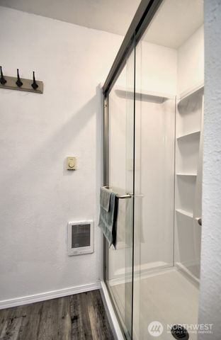 1296 Centralia Alpha Road, Chehalis, WA 98532