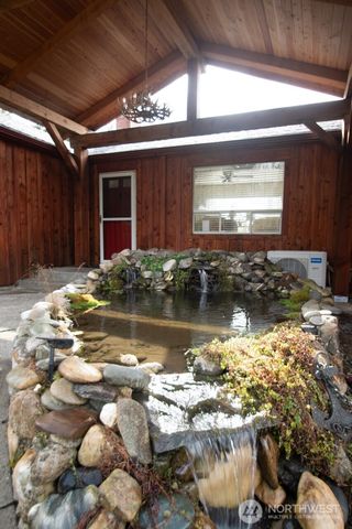 1296 Centralia Alpha Road, Chehalis, WA 98532