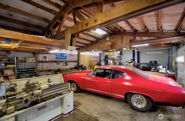 1296 Centralia Alpha Road, Chehalis, WA 98532