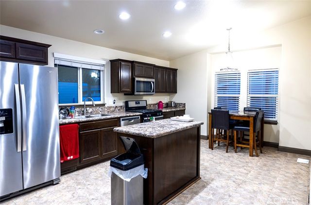 3595 Santa Fe Avenue 162, Long Beach, CA 90810