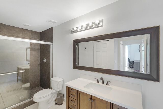 11790 St Andrews Place 307, Wellington, FL 33414