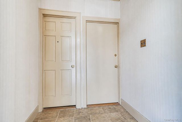 6617 10th Avenue, Brooklyn, NY 11219