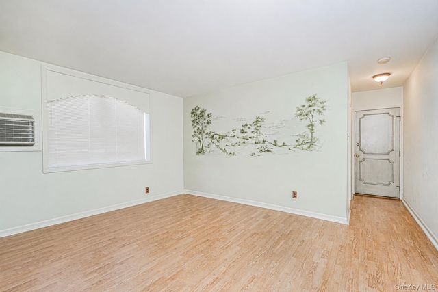 6617 10th Avenue, Brooklyn, NY 11219