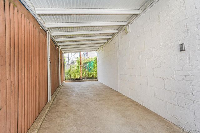 6617 10th Avenue, Brooklyn, NY 11219