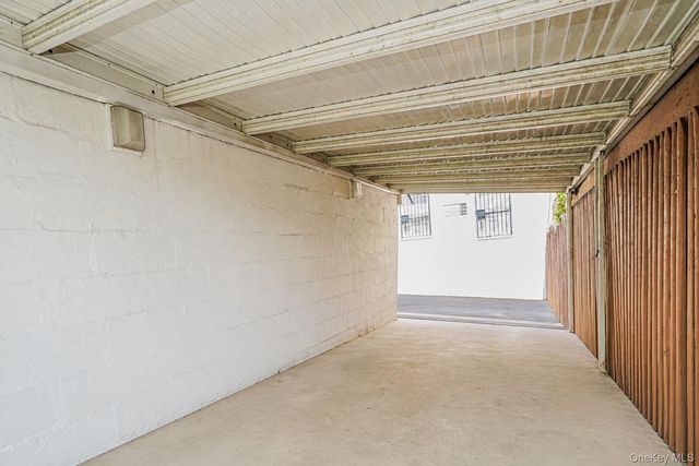 6617 10th Avenue, Brooklyn, NY 11219