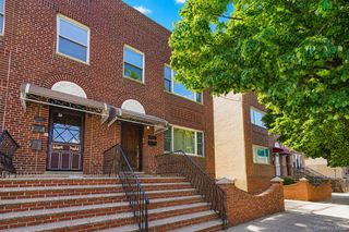 6617 10th Avenue, Brooklyn, NY 11219