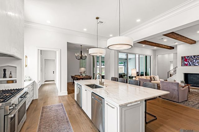 7845 Highland Rd, Baton Rouge, LA 70808