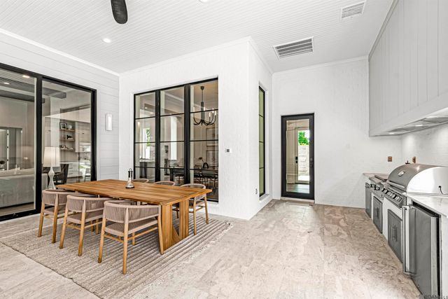 7845 Highland Rd, Baton Rouge, LA 70808
