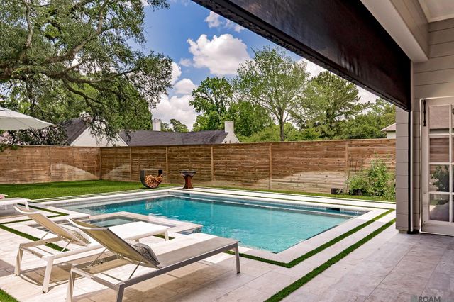 7845 Highland Rd, Baton Rouge, LA 70808