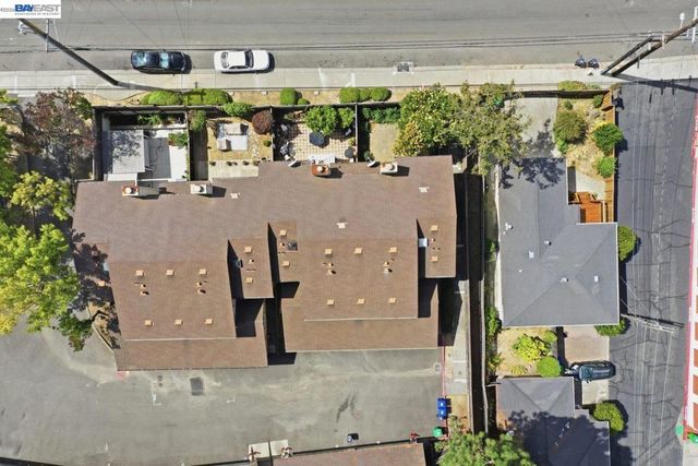 1701 Calais Ct, Hayward, CA 94541