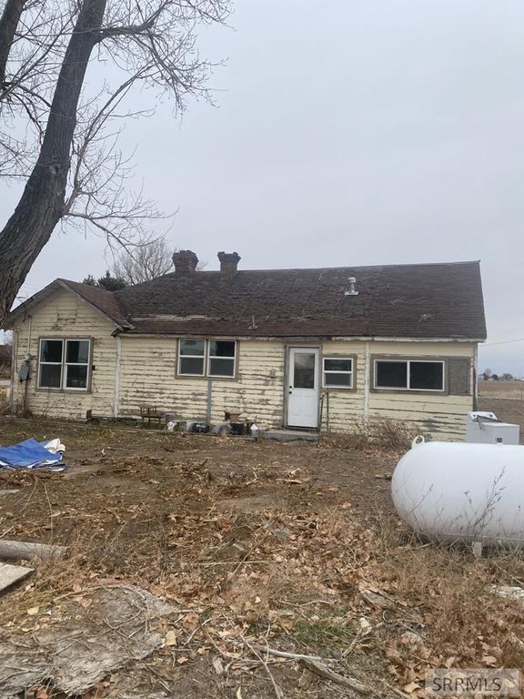 7595 55 W, Idaho Falls, ID 83402