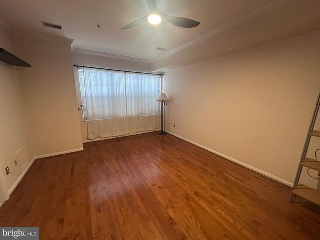 6493 POWATAN KNOLL CT, Alexandria, VA 22312