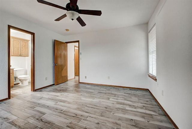 1528 Tudor Drive, Moore, OK 73160