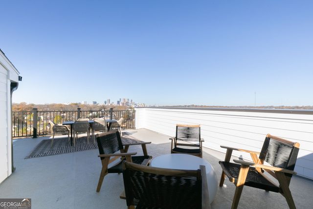 360 Skylar Court SE 114, Atlanta, GA 30315