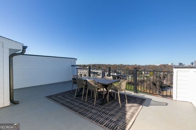 360 Skylar Court SE 114, Atlanta, GA 30315