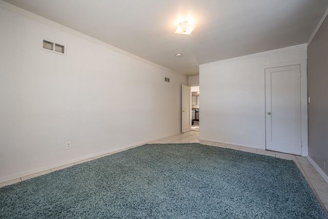 10 State Park Drive, Bay City, MI 48706