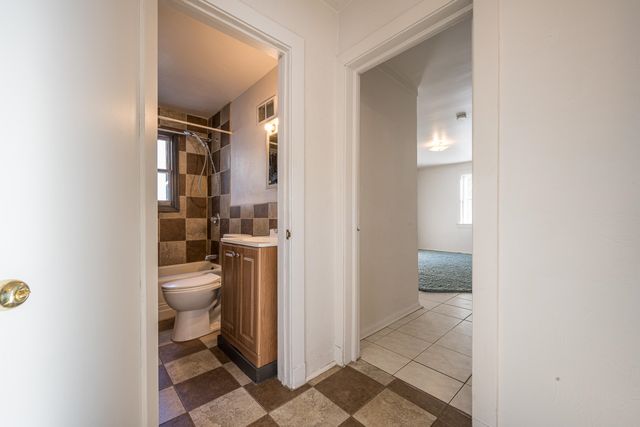 10 State Park Drive, Bay City, MI 48706