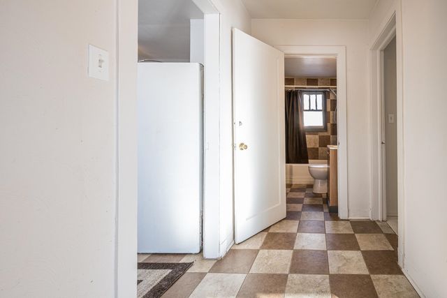 10 State Park Drive, Bay City, MI 48706