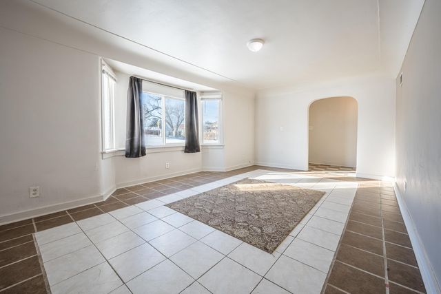 10 State Park Drive, Bay City, MI 48706